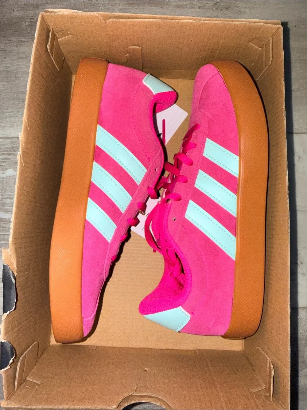 Adidas VL Court 3.0 Kids Size 4 Shock Pink Aqua Gum Sneakers NWT